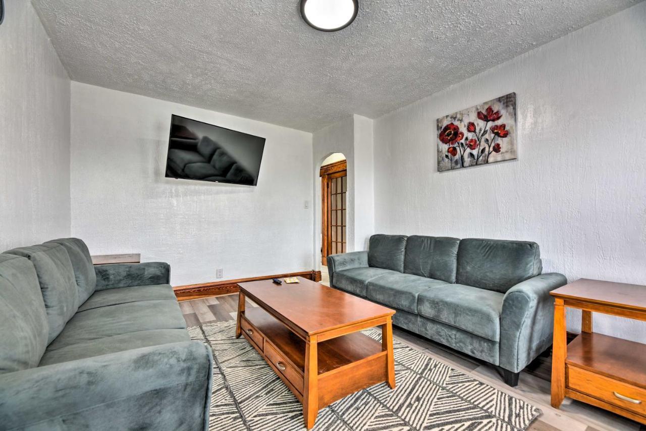 Vacation Rental About 2 Mi To Highmark Stadium! Buffalo Exterior photo